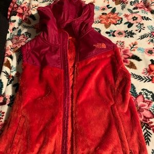 North face women’s vest